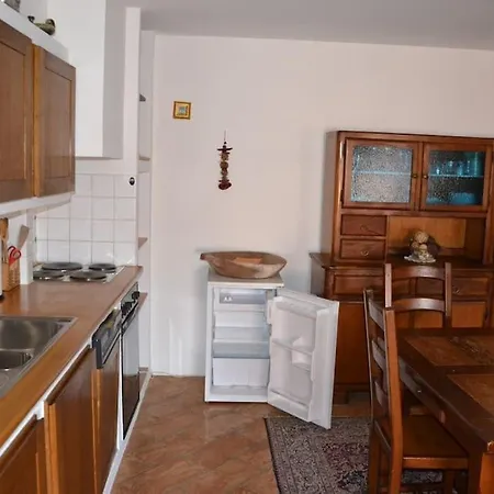 Casa Tipica A Al Punt Da Gian Lägenhet Meride